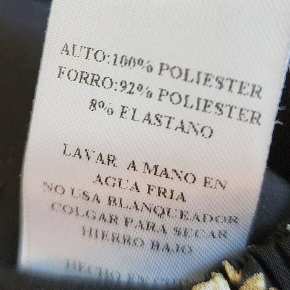 Stylish Black Floral Romper - Open Back, Lightweight, Spring/Summer Fashion, SzM - Picture 8 of 9